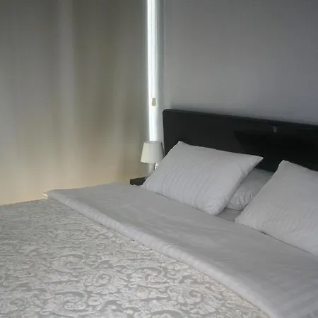 Gliss & Otel 3*